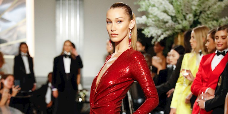 BELLA HADID BİR MARKA KURDU!