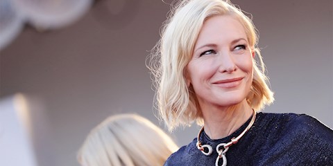 CATE BLANCHETT KIRMIZI HALIDA SÜRDÜRÜLEBİLİRLİK MESAJI VERDİ