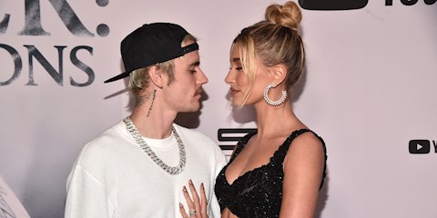 BIEBER ÇİFTİ DRAKE’İN YENİ KLİBİNDE!