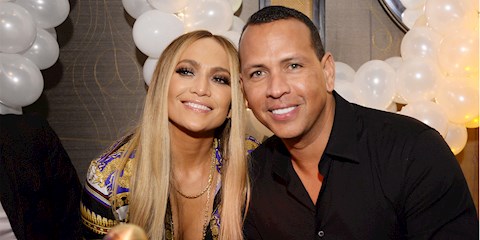 JENNIFER LOPEZ GELİNLİK PROVASI MI YAPIYOR?