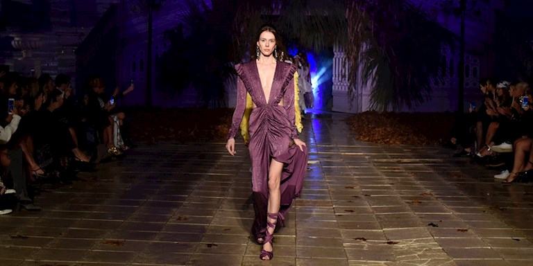 RAISA&VANESSA İLKBAHAR /YAZ 2019 DEFİLESİ