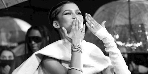 ZENDAYA’NIN “DUNE” ŞIKLIĞI