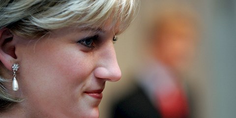 PRENSES DIANA MÜZİKALİ GELİYOR