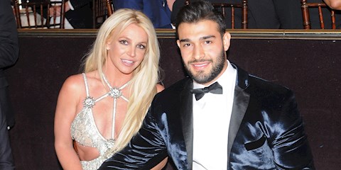 BRITNEY SPEARS NİŞANLANDI!