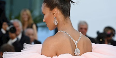 2022 CANNES FİLM FESTİVALİ’NİN BÜYÜLEYİCİ MÜCEVHERLERİ