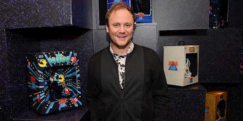 NICHOLAS KIRKWOOD VE LVMH YOLLARINI AYIRIYOR