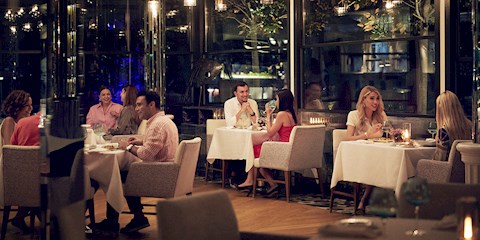 AQUA RESTAURANT & BAR, MİSAFİRLERİNİ BİRBİRİNDEN FARKLI DENEYİMLERLE BULUŞTURUYOR