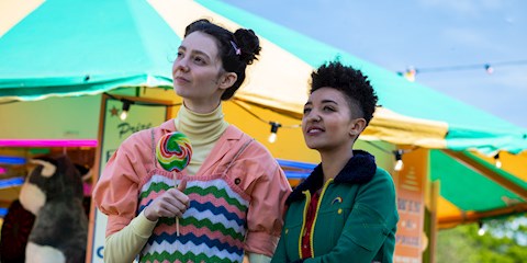 SOSYAL İZOLASYONDA KEYFİNİZİ YERİNE GETİRECEK NETFLIX DİZİLERİ!