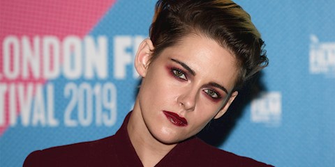 KRISTEN STEWART’IN PRENSES DIANA OLARAK YENİ FOTOĞRAFLARI YAYINLANDI