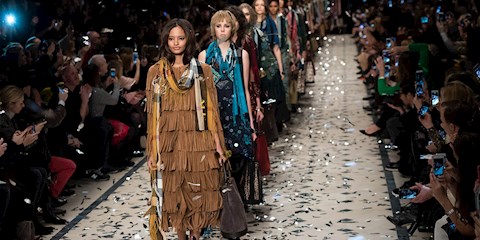 LONDRA MODA HAFTASI DİJİTAL PROGRAMINI AÇIKLADI!