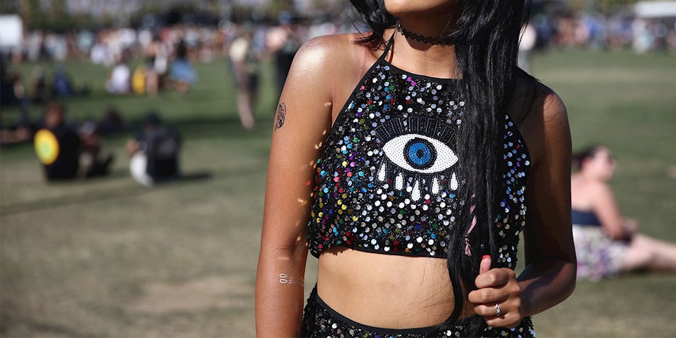 MAYO VE BİKİNİLERDE FESTİVAL ETKİSİ