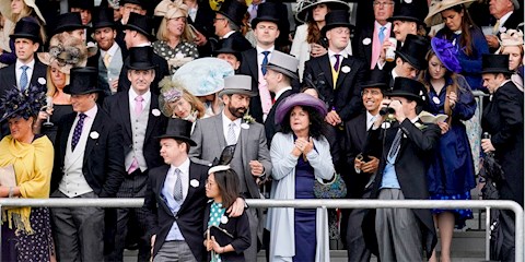 DÜNYANIN EN PRESTİJLİ AT YARIŞLARI ROYAL ASCOT GERÇEKLEŞTİ!