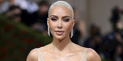 KIM KARDASHIAN’IN ELEŞTİRİLEN DİYET AÇIKLAMASI