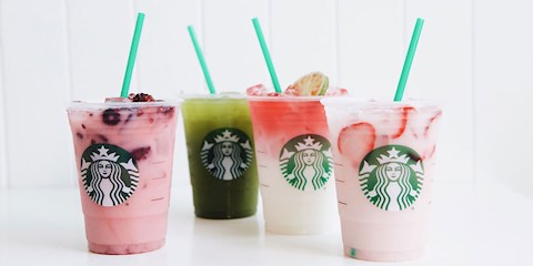 STARBUCKS'IN YENİ BARDAKLARI LADY GAGA İLE RENGARENK
