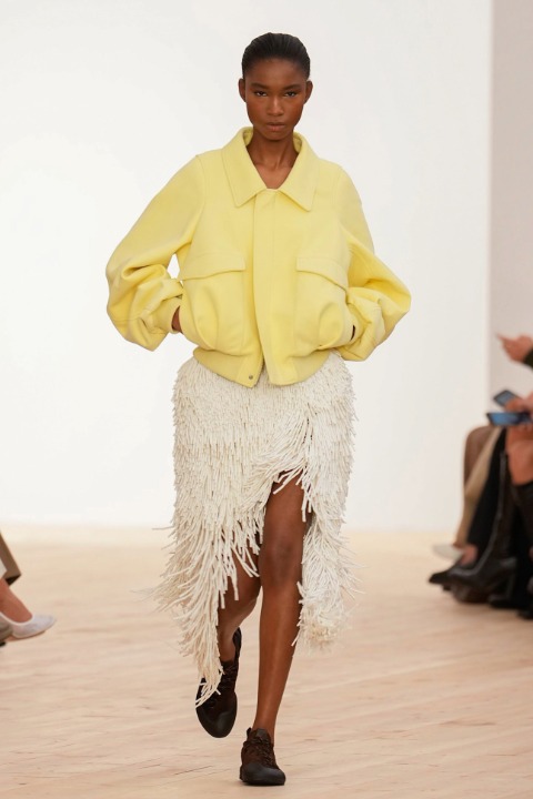 Paris Moda Haftası: Loewe İlkbahar/Yaz 2026 / 18