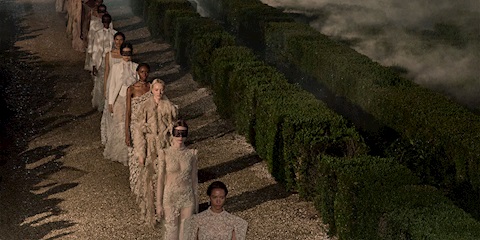 Jonathan Anderson İlk Dior Cruise Koleksiyonunu Los Angeles’ta Tanıtacak