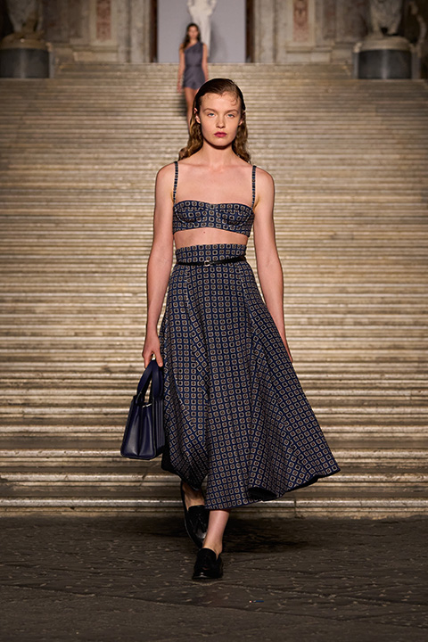 Max Mara 2026 Resort Koleksiyonu Napoli’de Tanıtıldı / 30