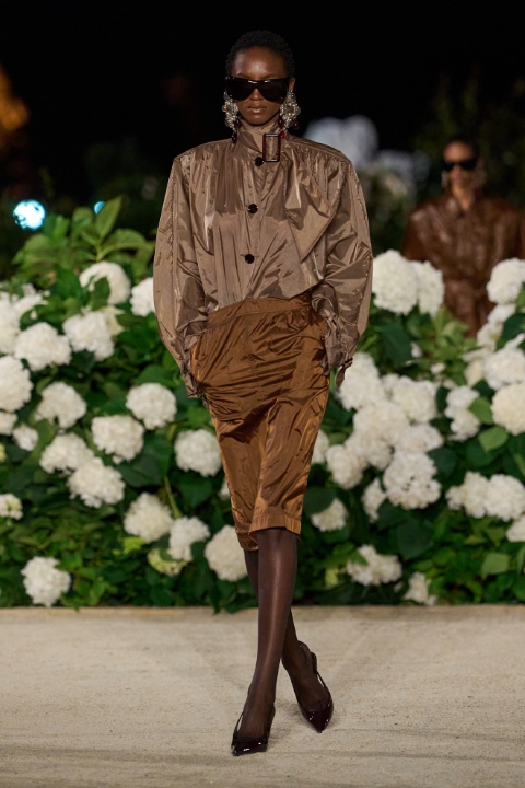 Paris Moda Haftası: Saint Laurent İlkbahar/Yaz 2026 / 8