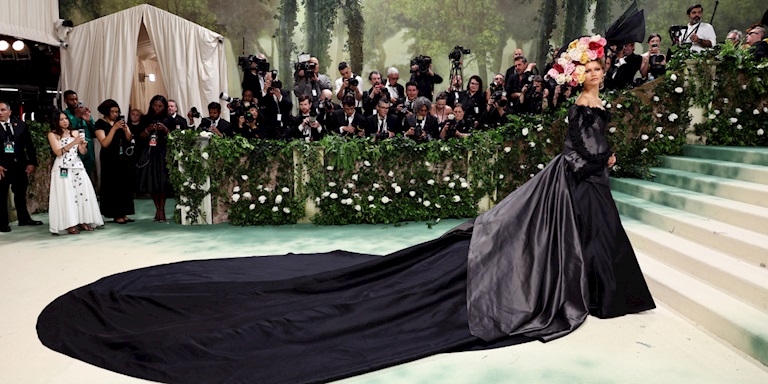 Zendaya'nın En Sevilen Kırmızı Halı Görünümleri