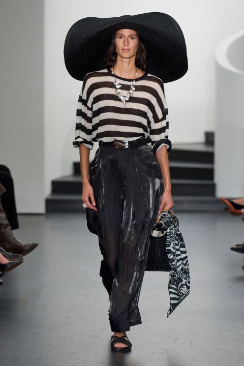 New York Moda Haftası: Ralph Lauren İlkbahar/Yaz 2026  / 12