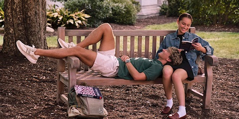 “The Summer I Turned Pretty” Dizisinden İlhamla Yaz Kombinleri