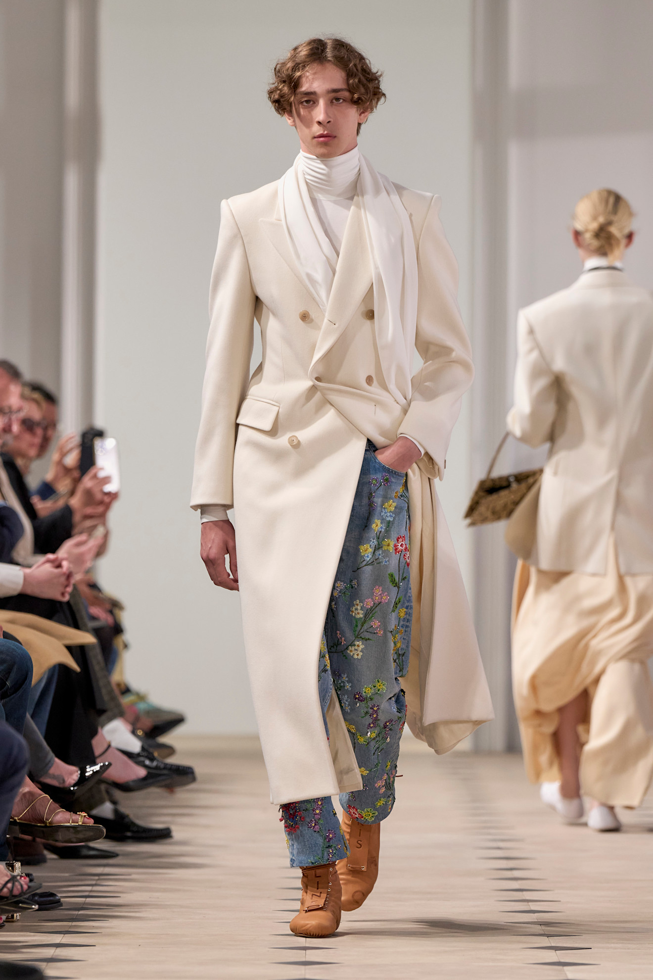 Paris Moda Haftası: Celine İlkbahar/Yaz 2026 Koleksiyonu / 13