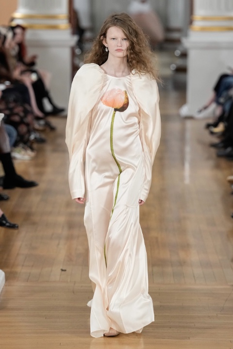 Londra Moda Haftası: Simone Rocha İlkbahar/Yaz 2026 / 18