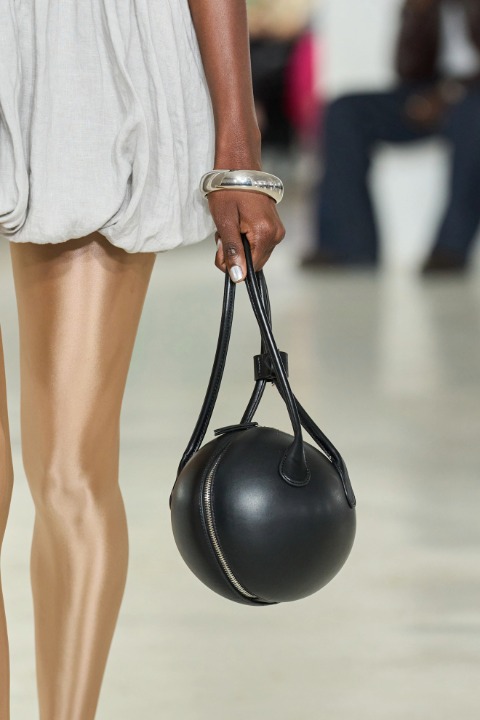 New York Moda Haftası’nda Radarımıza Giren Çantalar / 6