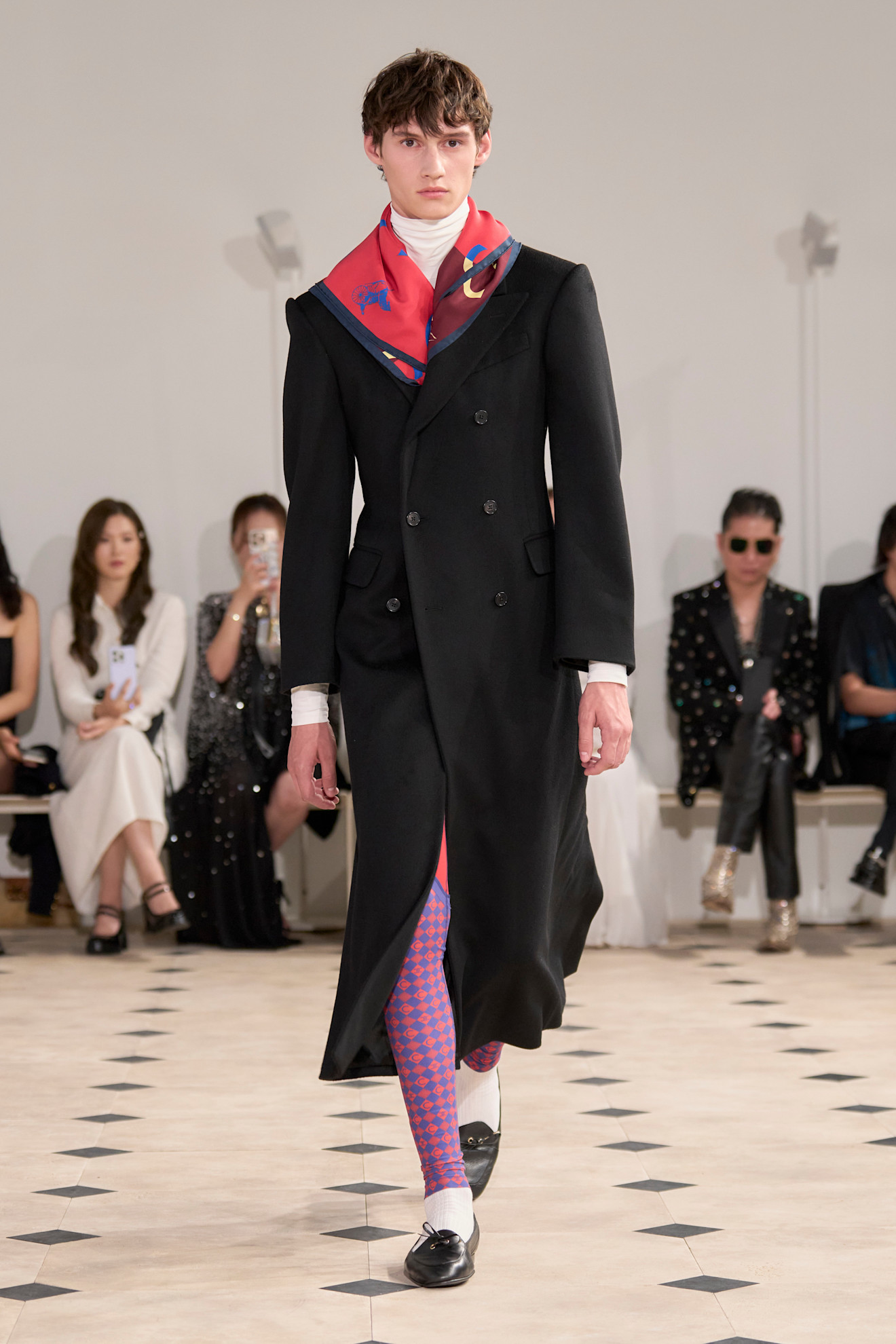 Paris Moda Haftası: Celine İlkbahar/Yaz 2026 Koleksiyonu / 4