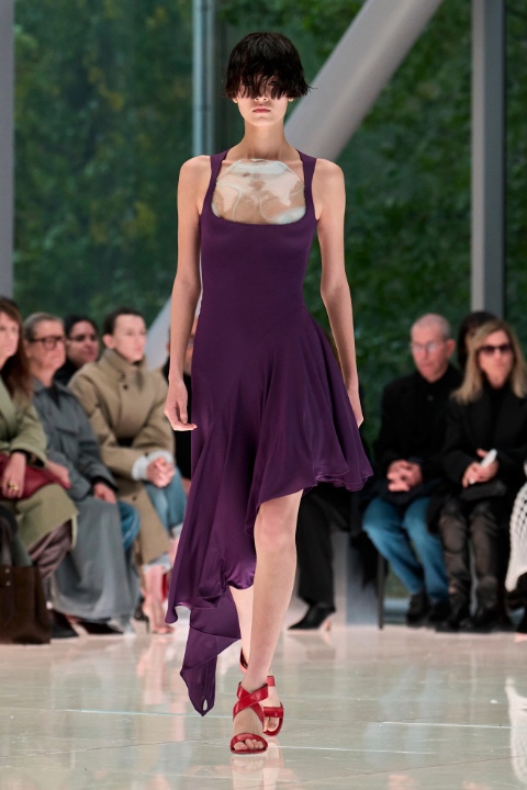 Paris Moda Haftası: Alaïa İlkbahar/Yaz 2026 / 1