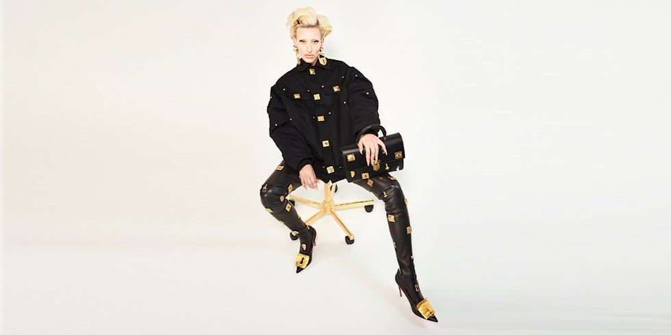 Maksimalist Kapsül Dolap Olur mu? Az Parçayla Karakterli Bir Stil Mümkün