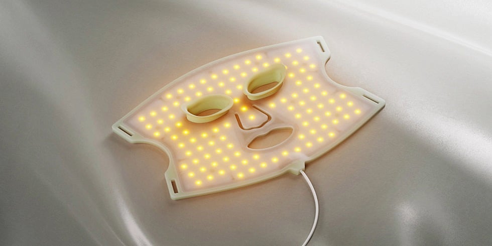 Cildi Yatıştıran Yeni Trend: Sarı LED Işık Terapisi