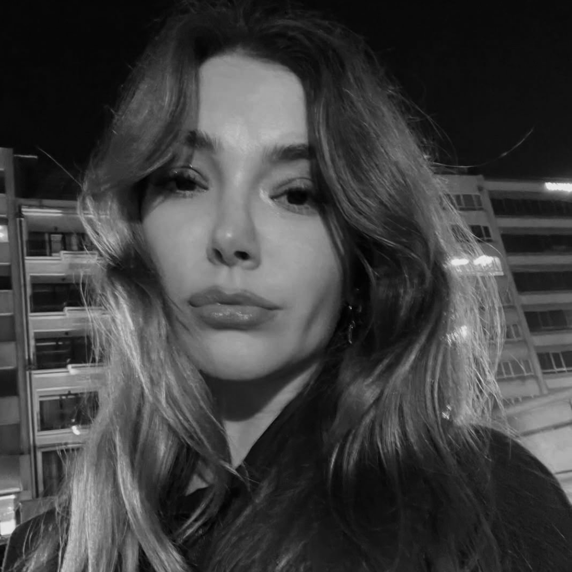 Buse Saray
