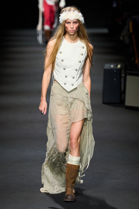 Paris Moda Haftası: Ann Demeulemeester İlkbahar/Yaz 2026 / 5