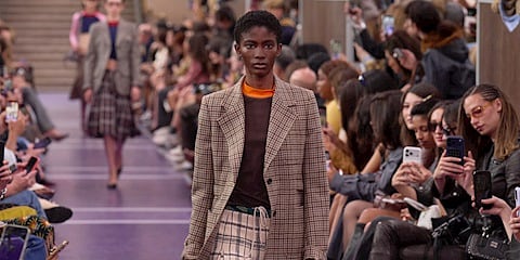 Paris Moda Haftası Miu Miu İlkbahar/Yaz 2027: Zarif Sportif