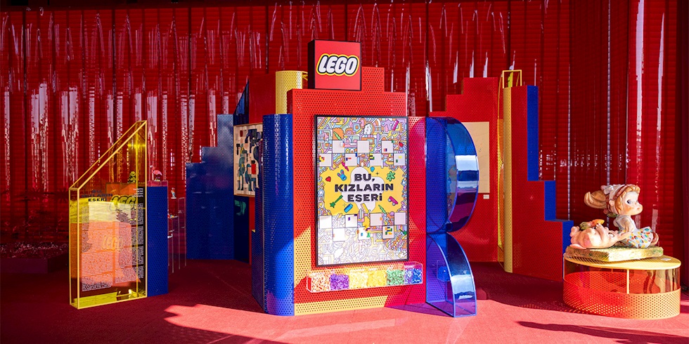 Kız Çocuklarının Yaratıcılığını Güçlendiren Proje: “She Built That"