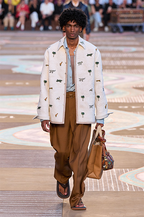 Paris Moda Haftası: Louis Vuitton İlkbahar/Yaz 2026 Erkek Koleksiyonu / 10