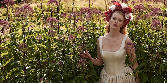 Parfüm Aileleri 101: Hangi Kokular Hangi Ruh Haline Uyum Sağlar?