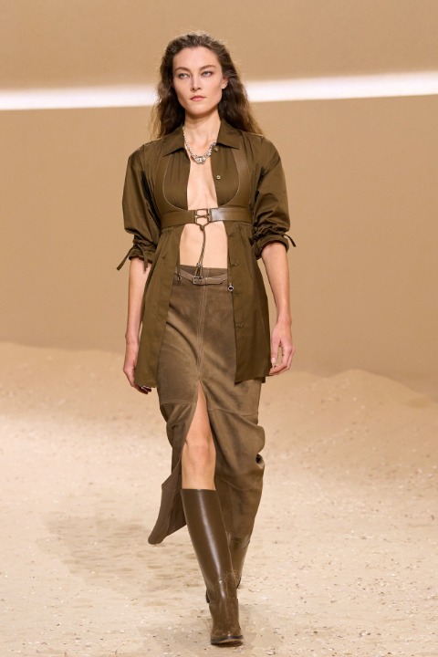 Paris Moda Haftası: Hermès İlkbahar/Yaz 2026 / 3