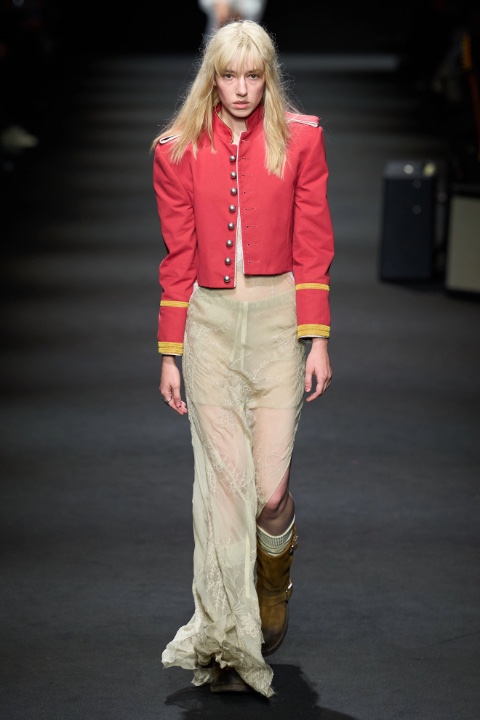 Paris Moda Haftası: Ann Demeulemeester İlkbahar/Yaz 2026 / 6