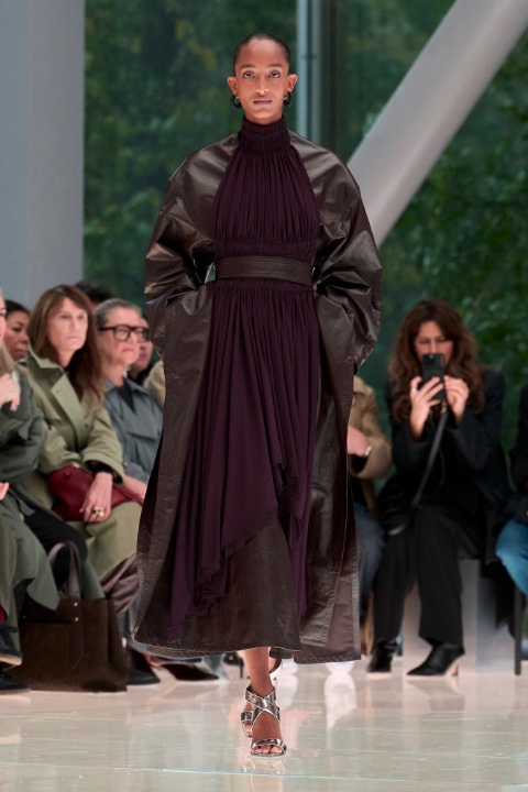 Paris Moda Haftası: Alaïa İlkbahar/Yaz 2026 / 5