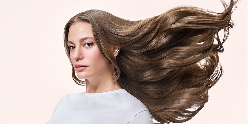 Saçta Yenilikçi Parlaklık: Serenay Sarıkaya X Elseve