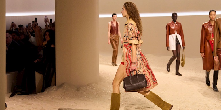Paris Moda Haftası: Hermès İlkbahar/Yaz 2026