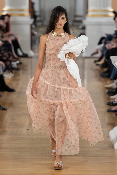 Londra Moda Haftası: Simone Rocha İlkbahar/Yaz 2026 / 20