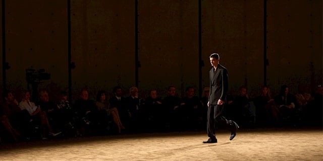 Paris Erkek Moda Haftası: Saint Laurent Sonbahar/Kış 2026