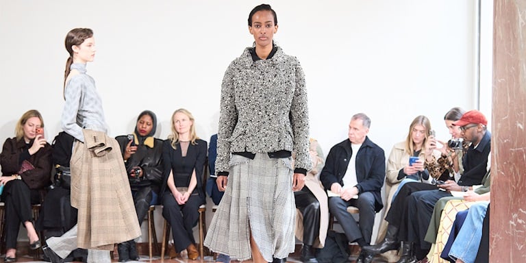 Londra Moda Haftası: Emilia Wickstead Sonbahar/Kış 2026