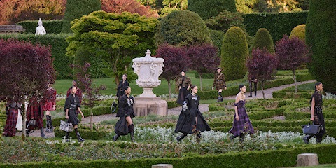 Canlı Yayın: Dior Cruise 2026 Defilesi