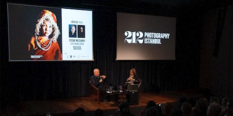 Steve McCurry, 212 Photography İstanbul Kapsamında Pera Müzesi’nde İzleyiciyle Buluştu