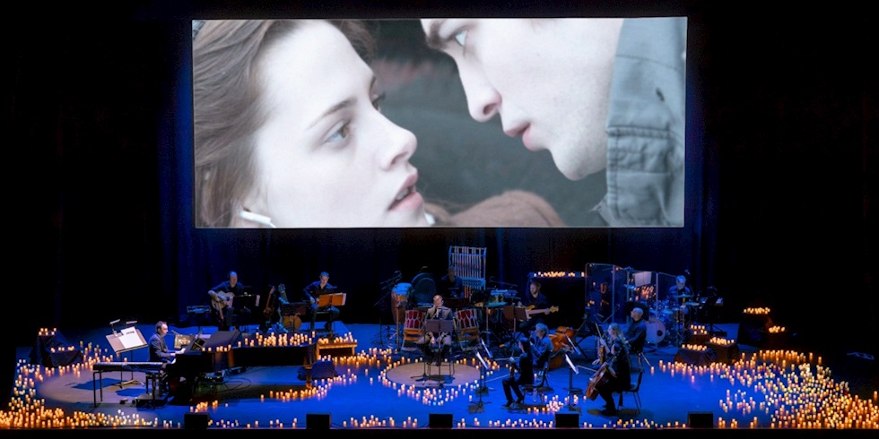 "Twilight in Concert": "Alacakaranlık" Efsanesi 1000 Mum Işığında Sahnede