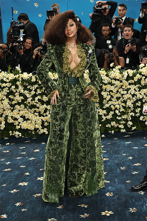 Kırmızı Halı: Met Gala 2025 / 72